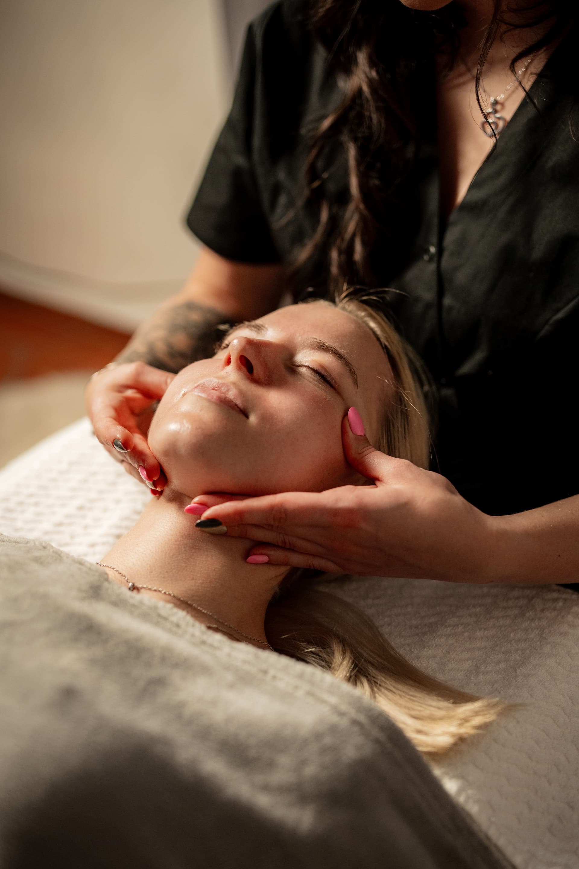 Masáž hlavy a obličeje